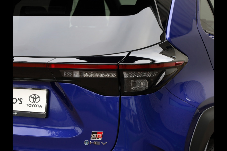 Toyota Yaris Cross 1.5 Hyb 130 GR Sport | Nieuw | Bi-Tone | Stoel/Stuurwielverwarmi Toyota Yaris Cross 1.5 Hyb 130 GR Sport | Nieuw | Bi-Tone | Stoel/Stuurwielverwarmi