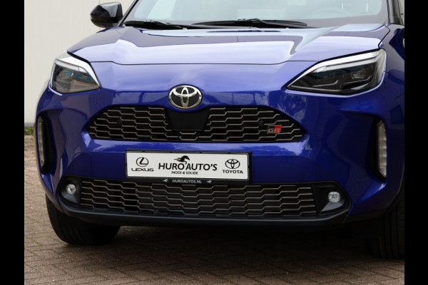 Toyota Yaris Cross 1.5 Hyb 130 GR Sport | Nieuw | Bi-Tone | Stoel/Stuurwielverwarmi Toyota Yaris Cross 1.5 Hyb 130 GR Sport | Nieuw | Bi-Tone | Stoel/Stuurwielverwarmi