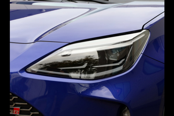 Toyota Yaris Cross 1.5 Hyb 130 GR Sport | Nieuw | Bi-Tone | Stoel/Stuurwielverwarmi Toyota Yaris Cross 1.5 Hyb 130 GR Sport | Nieuw | Bi-Tone | Stoel/Stuurwielverwarmi