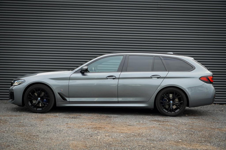 BMW 5 Serie Touring 530i High Executive / M-Pakket / Pano / HUD / Trekhaak / Incl BTW / Laser