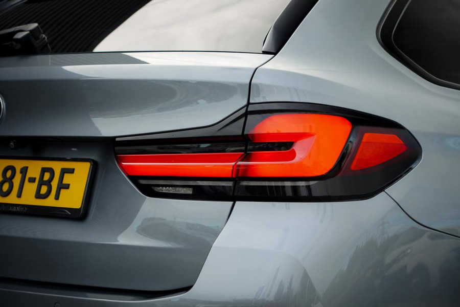 BMW 5 Serie Touring 530i High Executive / M-Pakket / Pano / HUD / Trekhaak / Incl BTW / Laser