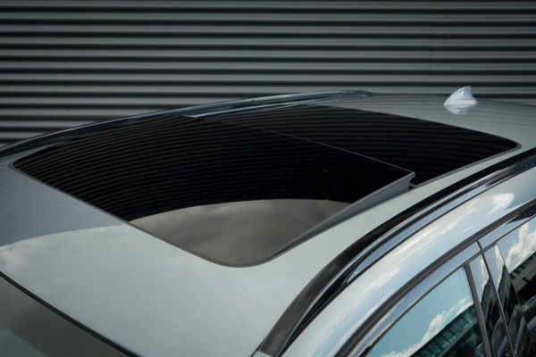 BMW 5 Serie Touring 530i High Executive / M-Pakket / Pano / HUD / Trekhaak / Incl BTW / Laser