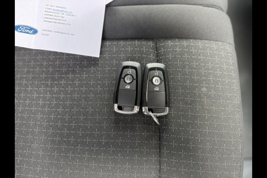 Ford Transit Custom 320 2.0 TDCI 136 PK EURO 6 L2H1 Stoelverwarming/CarPlay/achteruitrijcamera