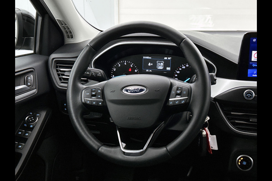 Ford Focus 1.0 EcoBoost Hybrid Edition Business (CAMERA, NAVIGATIE, CARPLAY, CAMERA, CLIMA, 1e EIGENAAR, DEALER ONDERHOUDEN) Ford Focus 1.0 EcoBoost Hybrid Edition Business (CAMERA, NAVIGATIE, CARPLAY, CAMERA, CLIMA, 1e EIGENAAR, DEALER ONDERHOUDEN)
