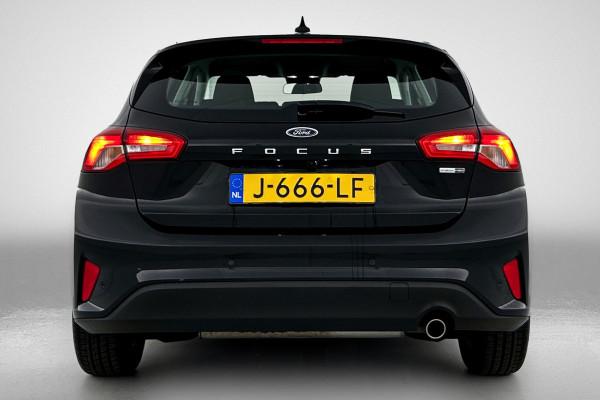 Ford Focus 1.0 EcoBoost Hybrid Edition Business (CAMERA, NAVIGATIE, CARPLAY, CAMERA, CLIMA, 1e EIGENAAR, DEALER ONDERHOUDEN) Ford Focus 1.0 EcoBoost Hybrid Edition Business (CAMERA, NAVIGATIE, CARPLAY, CAMERA, CLIMA, 1e EIGENAAR, DEALER ONDERHOUDEN)