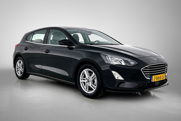 Ford Focus 1.0 EcoBoost Hybrid Edition Business (CAMERA, NAVIGATIE, CARPLAY, CAMERA, CLIMA, 1e EIGENAAR, DEALER ONDERHOUDEN) Ford Focus 1.0 EcoBoost Hybrid Edition Business (CAMERA, NAVIGATIE, CARPLAY, CAMERA, CLIMA, 1e EIGENAAR, DEALER ONDERHOUDEN)