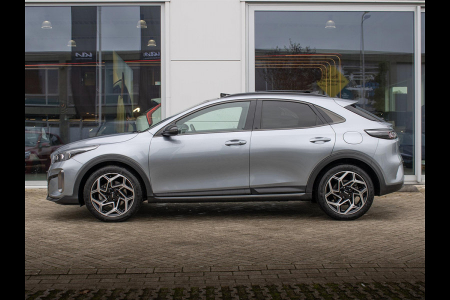 Kia Xceed 1.5 T-GDi GT-Line | Navigatie | Schuifkanteldak | Kia Xceed 1.5 T-GDi GT-Line | Navigatie | Schuifkanteldak |