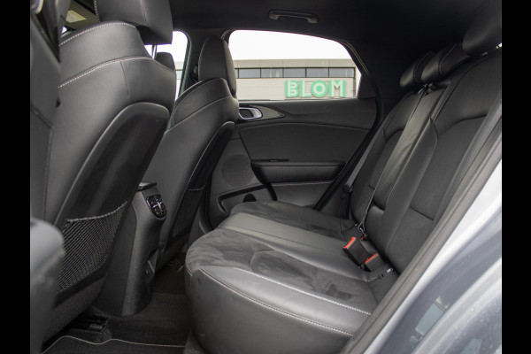 Kia Xceed 1.5 T-GDi GT-Line | Navigatie | Schuifkanteldak | Kia Xceed 1.5 T-GDi GT-Line | Navigatie | Schuifkanteldak |