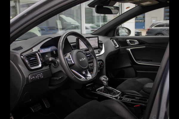 Kia Xceed 1.5 T-GDi GT-Line | Navigatie | Schuifkanteldak | Kia Xceed 1.5 T-GDi GT-Line | Navigatie | Schuifkanteldak |