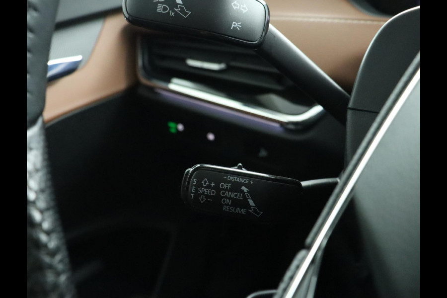 Škoda ENYAQ iV 60|Pano|Leder|Trekhaak|Warmtepomp|ACC|Camera|Head-Up Display Škoda ENYAQ iV 60|Pano|Leder|Trekhaak|Warmtepomp|ACC|Camera|Head-Up Display