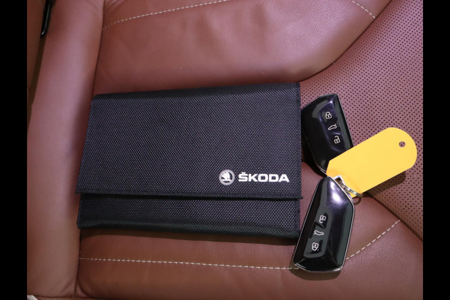 Škoda ENYAQ iV 60|Pano|Leder|Trekhaak|Warmtepomp|ACC|Camera|Head-Up Display Škoda ENYAQ iV 60|Pano|Leder|Trekhaak|Warmtepomp|ACC|Camera|Head-Up Display