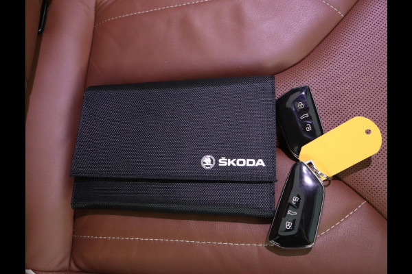 Škoda ENYAQ iV 60|Pano|Leder|Trekhaak|Warmtepomp|ACC|Camera|Head-Up Display Škoda ENYAQ iV 60|Pano|Leder|Trekhaak|Warmtepomp|ACC|Camera|Head-Up Display