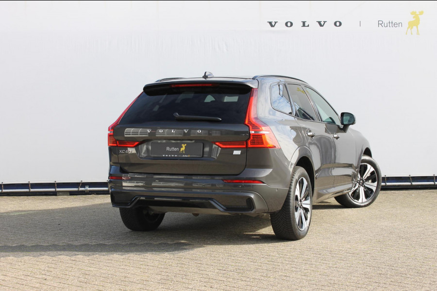 Volvo XC60 2.0 T6 Plug-in hybrid AWD Plus Dark Adaptieve cruise control / Panoramisch schuif-kanteldak / Lederen bekleding / 19" lm velgen / Google infotainment Volvo XC60 2.0 T6 Plug-in hybrid AWD Plus Dark Adaptieve cruise control / Panoramisch schuif-kanteldak / Lederen bekleding / 19" lm velgen / Google infotainment
