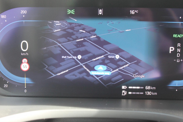 Volvo XC60 2.0 T6 Plug-in hybrid AWD Plus Dark Adaptieve cruise control / Panoramisch schuif-kanteldak / Lederen bekleding / 19" lm velgen / Google infotainment Volvo XC60 2.0 T6 Plug-in hybrid AWD Plus Dark Adaptieve cruise control / Panoramisch schuif-kanteldak / Lederen bekleding / 19" lm velgen / Google infotainment