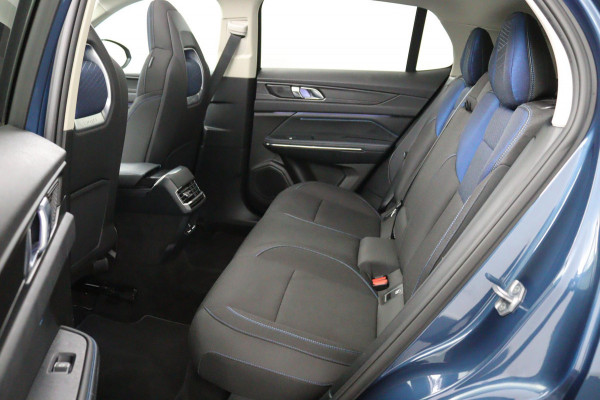 Lynk & Co 01 1.5*PLUG-IN*NAVI*PANO*CAM*ACC*CARPLAY*ECC*LED* Lynk & Co 01 1.5*PLUG-IN*NAVI*PANO*CAM*ACC*CARPLAY*ECC*LED*