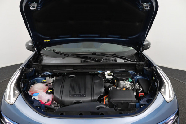 Lynk & Co 01 1.5*PLUG-IN*NAVI*PANO*CAM*ACC*CARPLAY*ECC*LED* Lynk & Co 01 1.5*PLUG-IN*NAVI*PANO*CAM*ACC*CARPLAY*ECC*LED*