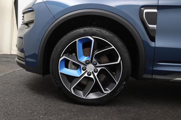 Lynk & Co 01 1.5*PLUG-IN*NAVI*PANO*CAM*ACC*CARPLAY*ECC*LED* Lynk & Co 01 1.5*PLUG-IN*NAVI*PANO*CAM*ACC*CARPLAY*ECC*LED*