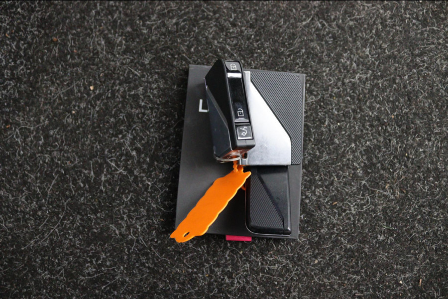 Lynk & Co 01 1.5*PLUG-IN*NAVI*PANO*CAM*ACC*CARPLAY*ECC*LED* Lynk & Co 01 1.5*PLUG-IN*NAVI*PANO*CAM*ACC*CARPLAY*ECC*LED*