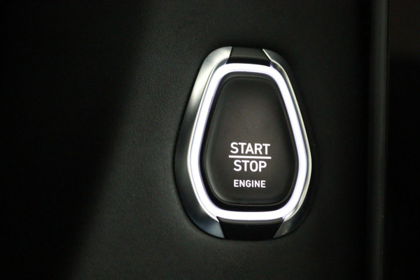 Lynk & Co 01 1.5*PLUG-IN*NAVI*PANO*CAM*ACC*CARPLAY*ECC*LED* Lynk & Co 01 1.5*PLUG-IN*NAVI*PANO*CAM*ACC*CARPLAY*ECC*LED*