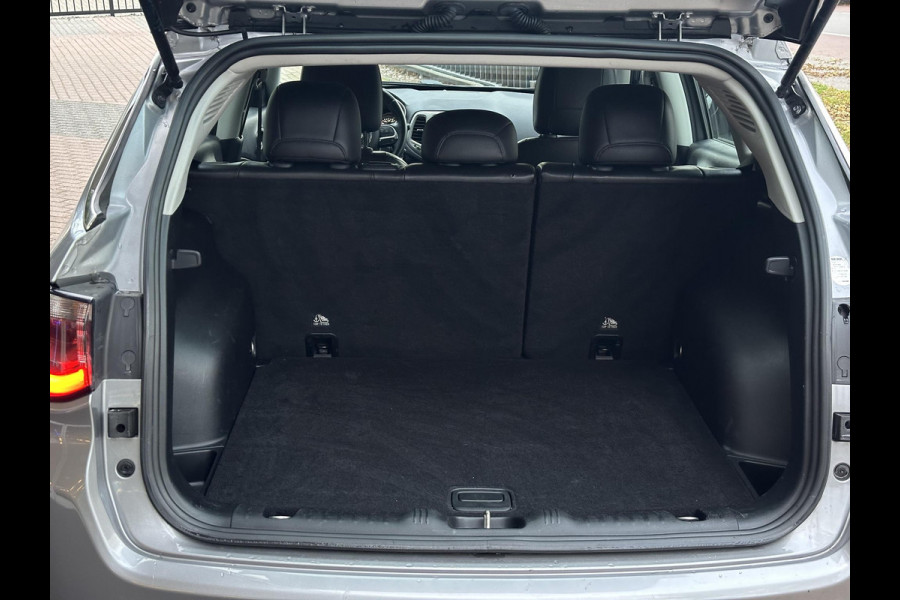 Jeep Compass 1.4 MultiAir Longitude Cruise Lane Assist Camera DAB+ Leer/Stof 17''LM Trekhaak