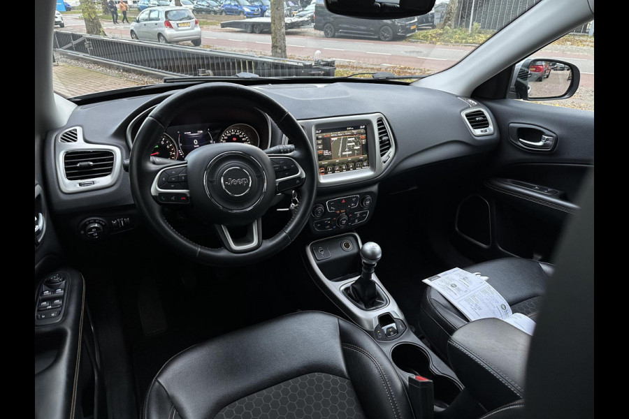 Jeep Compass 1.4 MultiAir Longitude Cruise Lane Assist Camera DAB+ Leer/Stof 17''LM Trekhaak