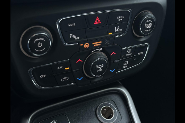 Jeep Compass 1.4 MultiAir Longitude Cruise Lane Assist Camera DAB+ Leer/Stof 17''LM Trekhaak