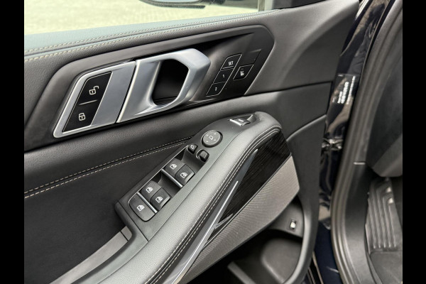 BMW X5 xDrive50e| M PACK PRO| Carbon zwart|22inch performance velg.