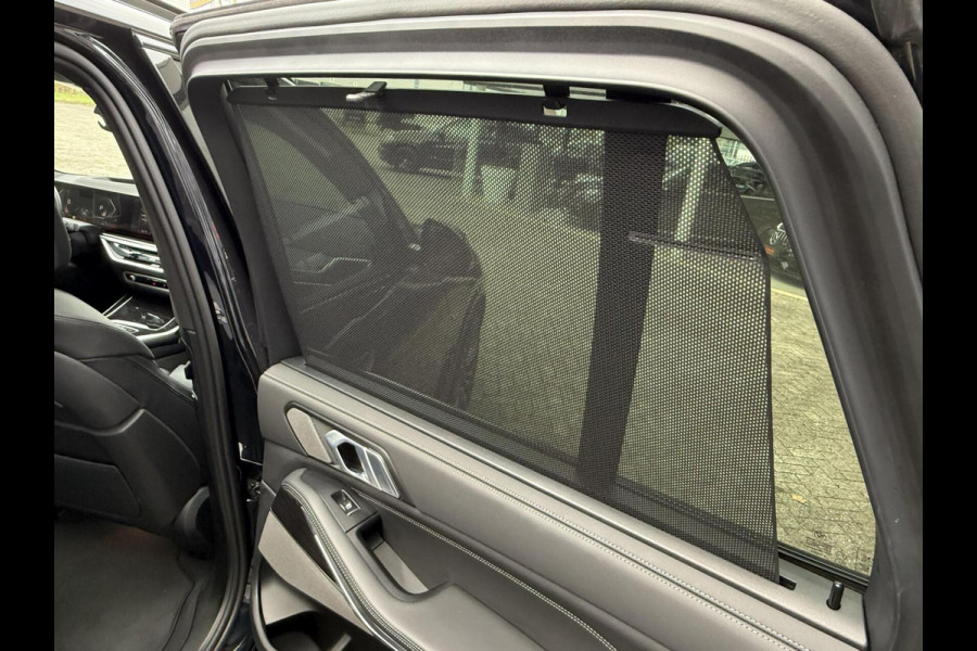 BMW X5 xDrive50e| M PACK PRO| Carbon zwart|22inch performance velg.