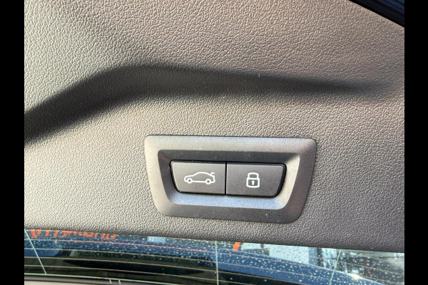 BMW X5 xDrive50e| M PACK PRO| Carbon zwart|22inch performance velg.