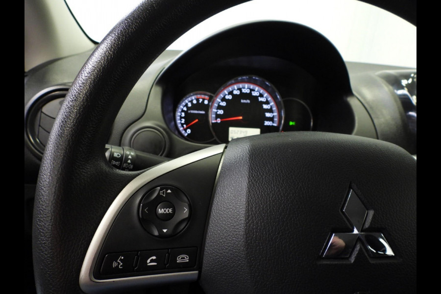 Mitsubishi Space Star 1.2 Cool+ NAVI-APP/AIRCO/BLUETOOTH! Mitsubishi Space Star 1.2 Cool+ NAVI-APP/AIRCO/BLUETOOTH!
