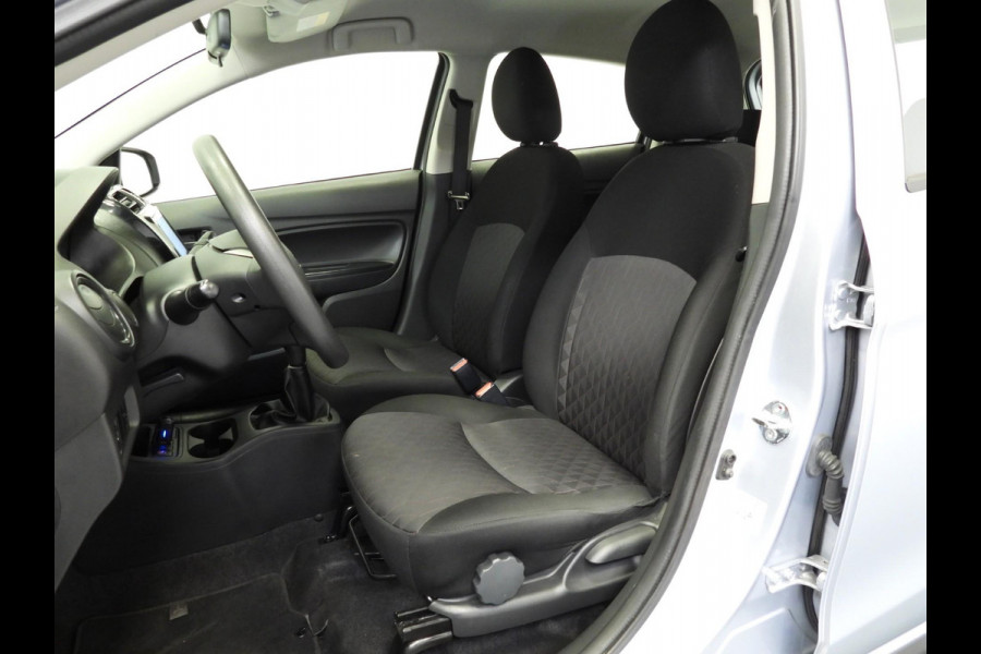 Mitsubishi Space Star 1.2 Cool+ NAVI-APP/AIRCO/BLUETOOTH! Mitsubishi Space Star 1.2 Cool+ NAVI-APP/AIRCO/BLUETOOTH!