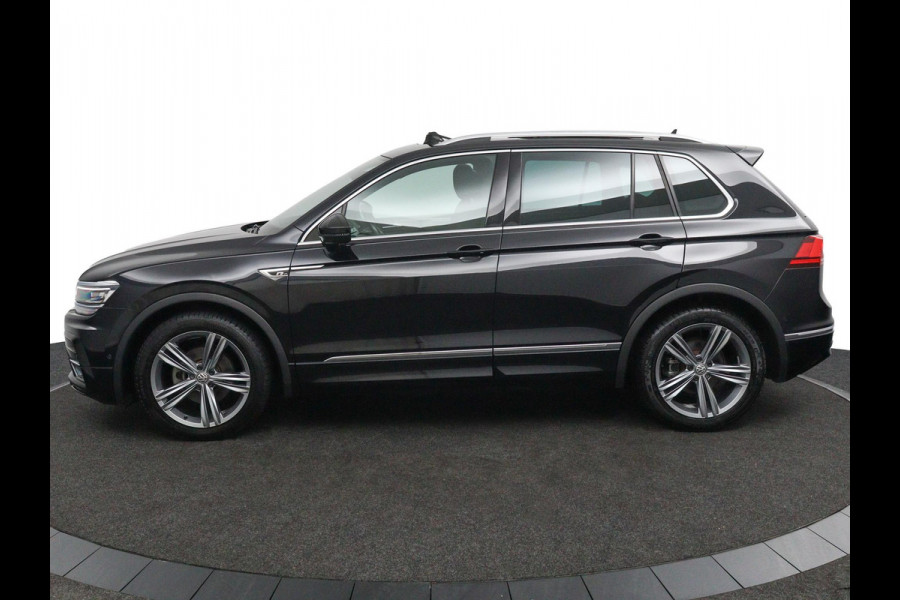 Volkswagen Tiguan 1.5 TSI Business R-LINE*CAM*ACC*HAAK*CARPLAY*NAVI* Volkswagen Tiguan 1.5 TSI Business R-LINE*CAM*ACC*HAAK*CARPLAY*NAVI*