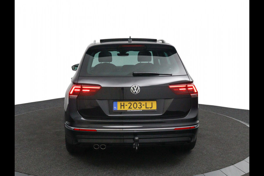 Volkswagen Tiguan 1.5 TSI Business R-LINE*CAM*ACC*HAAK*CARPLAY*NAVI* Volkswagen Tiguan 1.5 TSI Business R-LINE*CAM*ACC*HAAK*CARPLAY*NAVI*