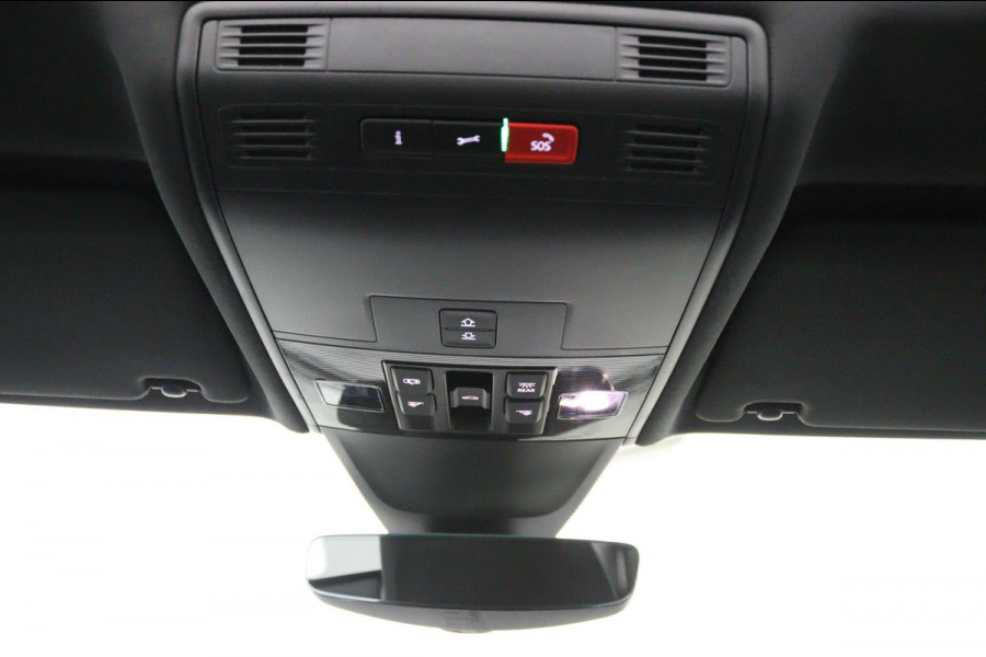 Volkswagen Tiguan 1.5 TSI Business R-LINE*CAM*ACC*HAAK*CARPLAY*NAVI* Volkswagen Tiguan 1.5 TSI Business R-LINE*CAM*ACC*HAAK*CARPLAY*NAVI*
