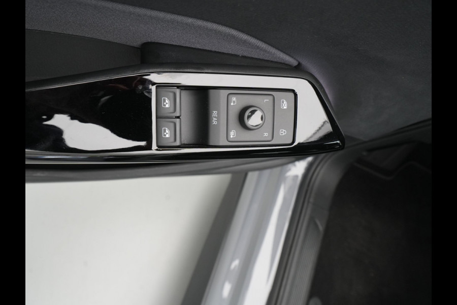 Volkswagen ID.3 Life 58 kWh 204pk Navigatie Stoelverwarming Acc Pdc 69 Volkswagen ID.3 Life 58 kWh 204pk Navigatie Stoelverwarming Acc Pdc 69