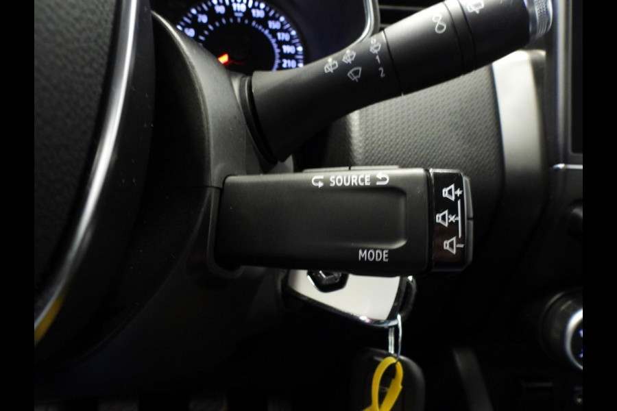 Renault Clio 1.0 TCe Zen NAVI/AIRCO/CRUISE/BLUETOOTH! Renault Clio 1.0 TCe Zen NAVI/AIRCO/CRUISE/BLUETOOTH!