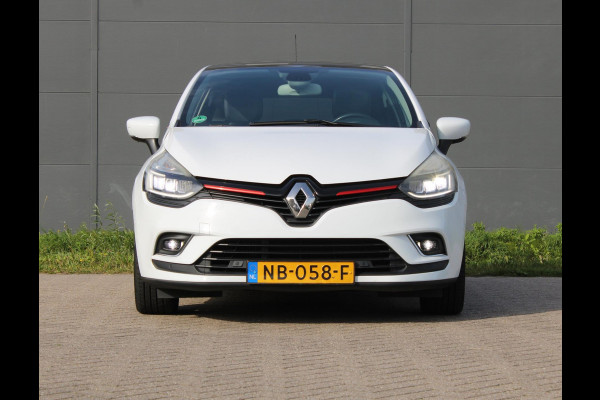 Renault Clio Estate 1.2 TCe Intens Automaat Allseason Panodak Trekhaak Camera !!NIEUWBINNEN!! Renault Clio Estate 1.2 TCe Intens Automaat Allseason Panodak Trekhaak Camera !!NIEUWBINNEN!!