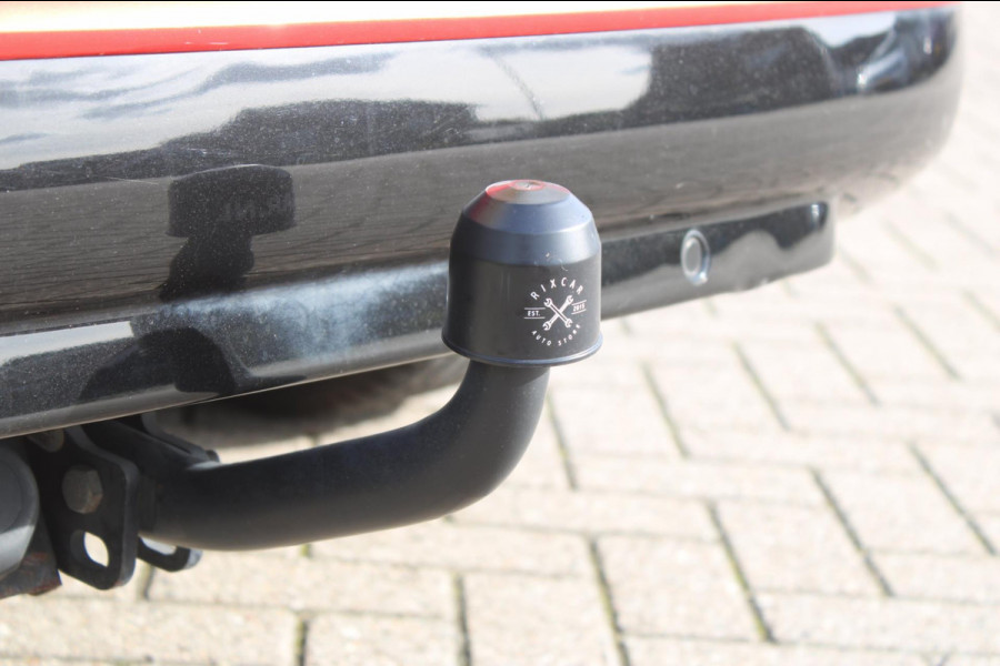 Renault Clio Estate 1.2 TCe Intens Automaat Allseason Panodak Trekhaak Camera !!NIEUWBINNEN!! Renault Clio Estate 1.2 TCe Intens Automaat Allseason Panodak Trekhaak Camera !!NIEUWBINNEN!!