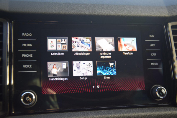 Škoda Kodiaq 1.5 TSI Sportline Business + TREKHAAK/PREMIUM AUDIO/KEYLESS/VERWARME VOORSTOELEN