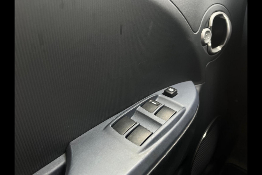 Peugeot iOn Active, Automaat, Airco, Radio, Icnl BTW, NAP Peugeot iOn Active, Automaat, Airco, Radio, Icnl BTW, NAP