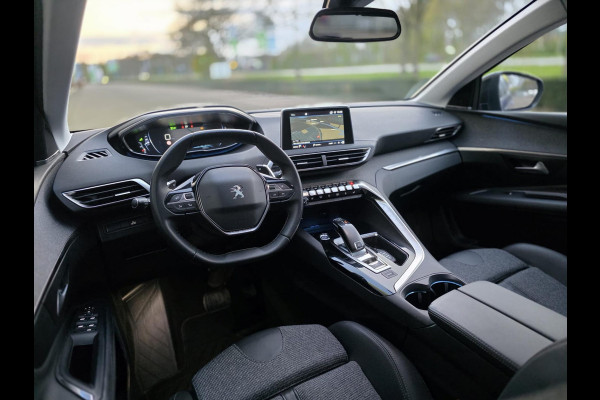 Peugeot 3008 1.2 PureTech Allure |PANO|STOELVER.|TREKHAAK Peugeot 3008 1.2 PureTech Allure |PANO|STOELVER.|TREKHAAK