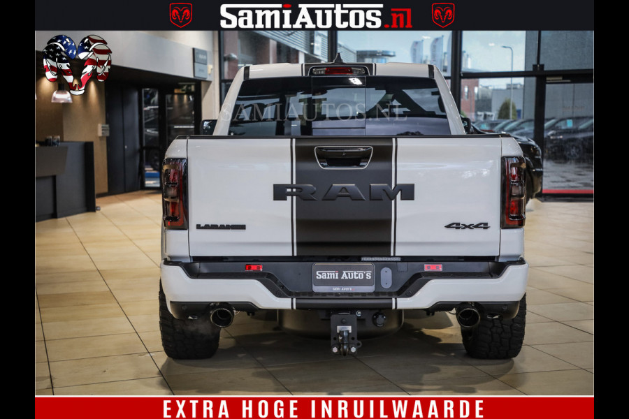 Dodge Ram 1500 GEEN MEERPRIJS | ALL IN | HELLCAT WHEELS | WIDE BODY | Laramie Night | 420Pk 636 Nn | Extra Groot Scherm + Passagiers Scher Comfortabele Dubbele Cabine met Royale 5 Zitplaatsen | Nu Leverbaar uit Voorraad | Voorraad Nr 2223 - 5047