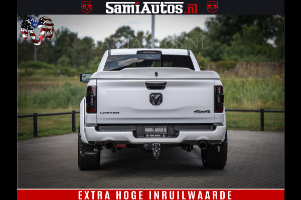 Dodge Ram 1500 Limited Night | 5.7 V8 Hemi Full Option | Comfortabele Dubbele Cabine met Royale 5 Zitplaatsen | De Meest Luxe en Volle Pick-Up in zijn Klasse | BPM vrij | Nu Leverbaar uit Voorraad | Voorraad Nr v45lpr