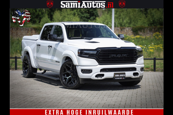 Dodge Ram 1500 Limited Night | 5.7 V8 Hemi Full Option | Comfortabele Dubbele Cabine met Royale 5 Zitplaatsen | De Meest Luxe en Volle Pick-Up in zijn Klasse | BPM vrij | Nu Leverbaar uit Voorraad | Voorraad Nr v45lpr