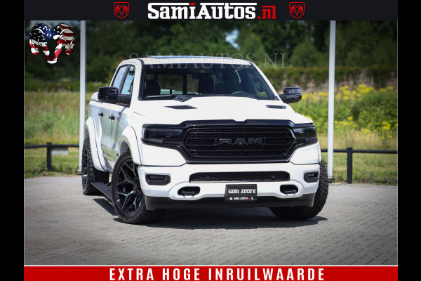 Dodge Ram 1500 Limited Night | 5.7 V8 Hemi Full Option | Comfortabele Dubbele Cabine met Royale 5 Zitplaatsen | De Meest Luxe en Volle Pick-Up in zijn Klasse | BPM vrij | Nu Leverbaar uit Voorraad | Voorraad Nr v45lpr