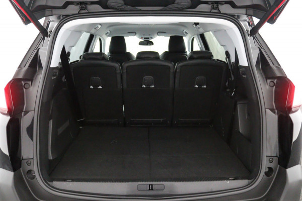 Peugeot 5008 1.2 PureTech*NAVI*CAM*HAAK*CRUISE*ECC*CARPLAY*7PER Peugeot 5008 1.2 PureTech*NAVI*CAM*HAAK*CRUISE*ECC*CARPLAY*7PER
