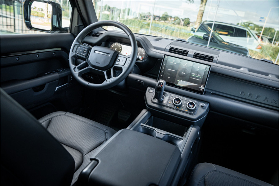 Land Rover Defender 110 2.0 P300e 110 X-Dynamic HSE ** URBAN ** 22inch ** Towing ** Cold Climate ** Dakspoiler ** Side Vents