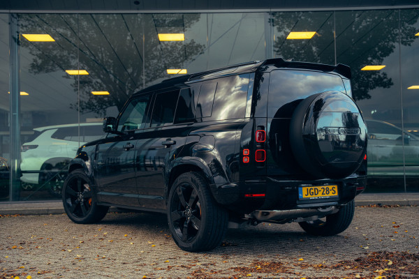 Land Rover Defender 110 2.0 P300e 110 X-Dynamic HSE ** URBAN ** 22inch ** Towing ** Cold Climate ** Dakspoiler ** Side Vents
