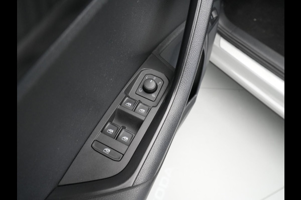 Škoda Karoq 1.5 TSI ACT 150pk DSG Sportline Business Navigatie Camera Acc Stoelverwarming 17 Škoda Karoq 1.5 TSI ACT 150pk DSG Sportline Business Navigatie Camera Acc Stoelverwarming 17