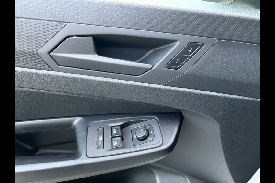 Volkswagen Caddy Cargo Maxi 2.0 TDI Comfort / Sortimo / Carplay navigatie / Parkeersensoren / Cruise control / Airco Volkswagen Caddy Cargo Maxi 2.0 TDI Comfort / Sortimo / Carplay navigatie / Parkeersensoren / Cruise control / Airco